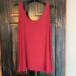 Lane Bryant plus tank.  SZ 22/24.  Burgundy in color
